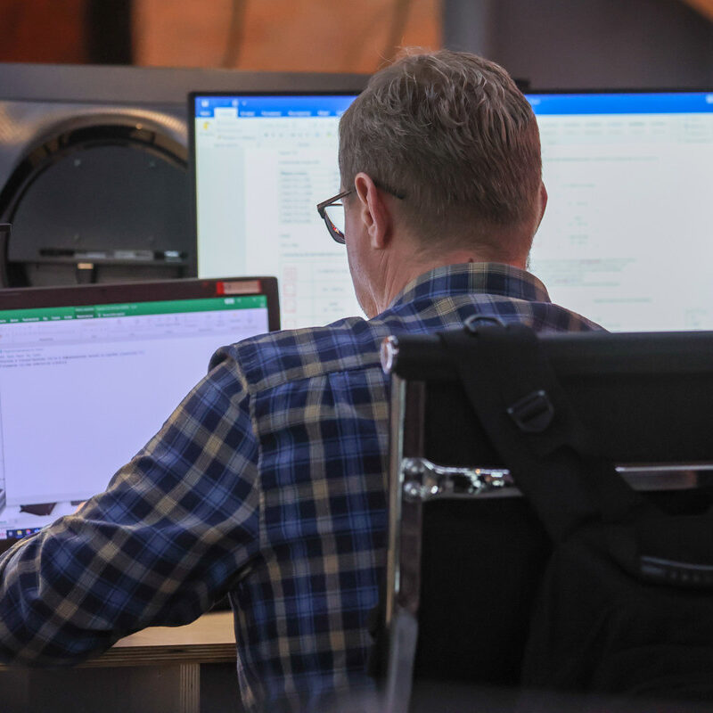 «Тихое увольнение»: кому будут платить за уход с работы?