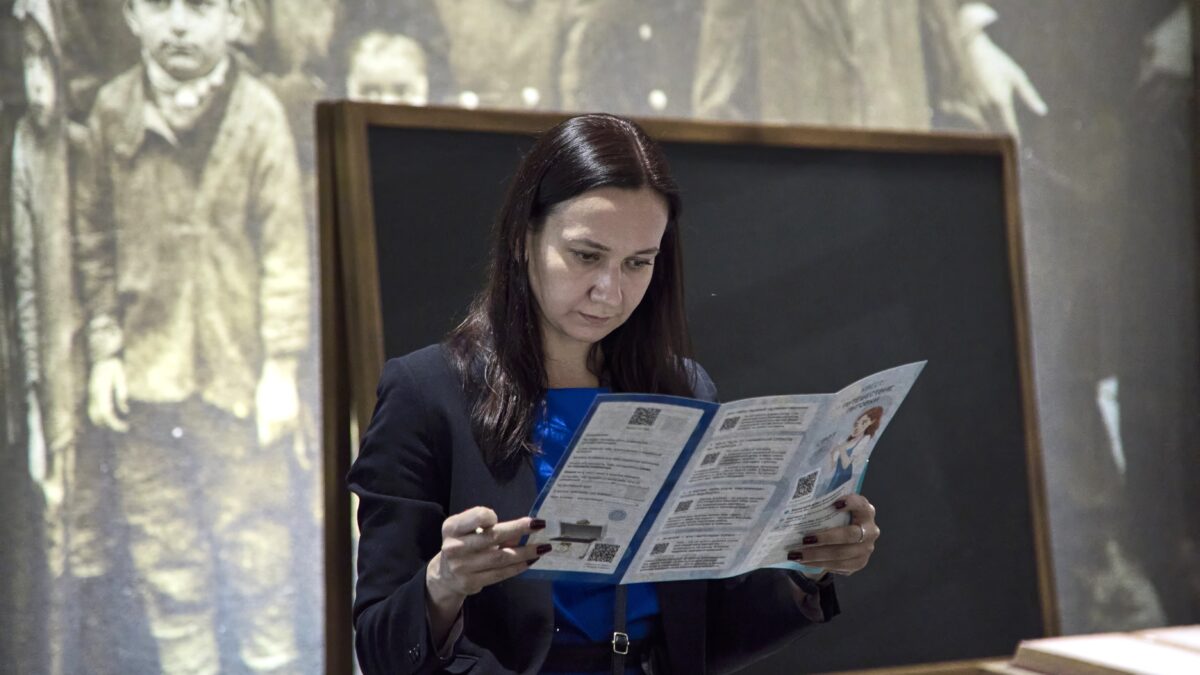 В Еврейском музее глухие подростки создали квесты на РЖЯ