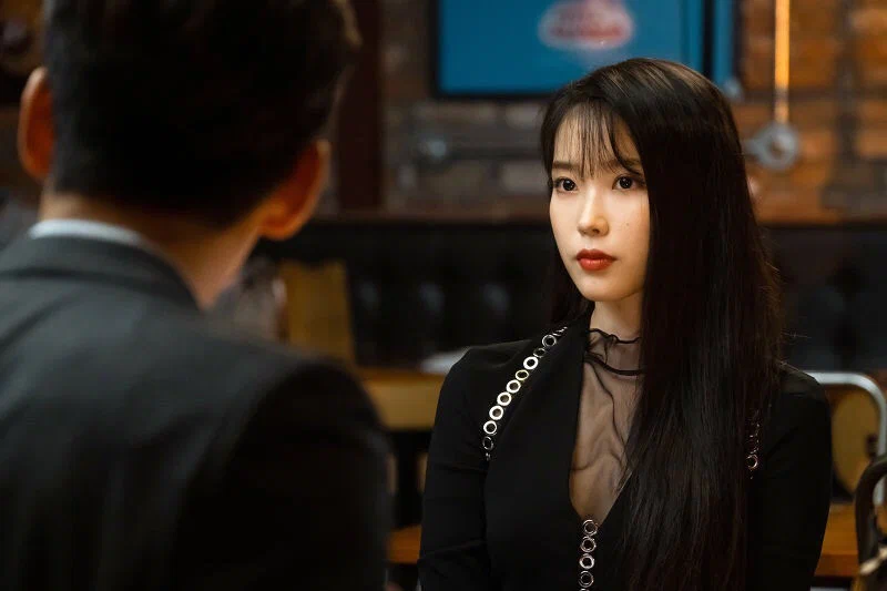 Кадр из сериала «Отель «Дель Луна» / Кинопоиск 