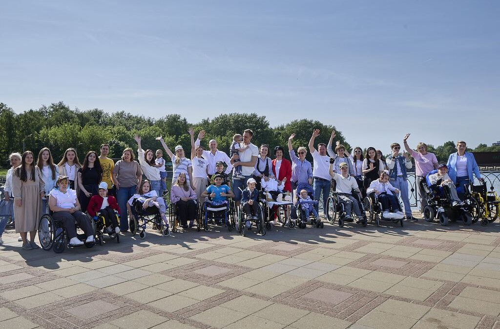 Детство вопреки: 9 лет работы фонда «Дорога жизни» — от адресной помощи к системным изменениям