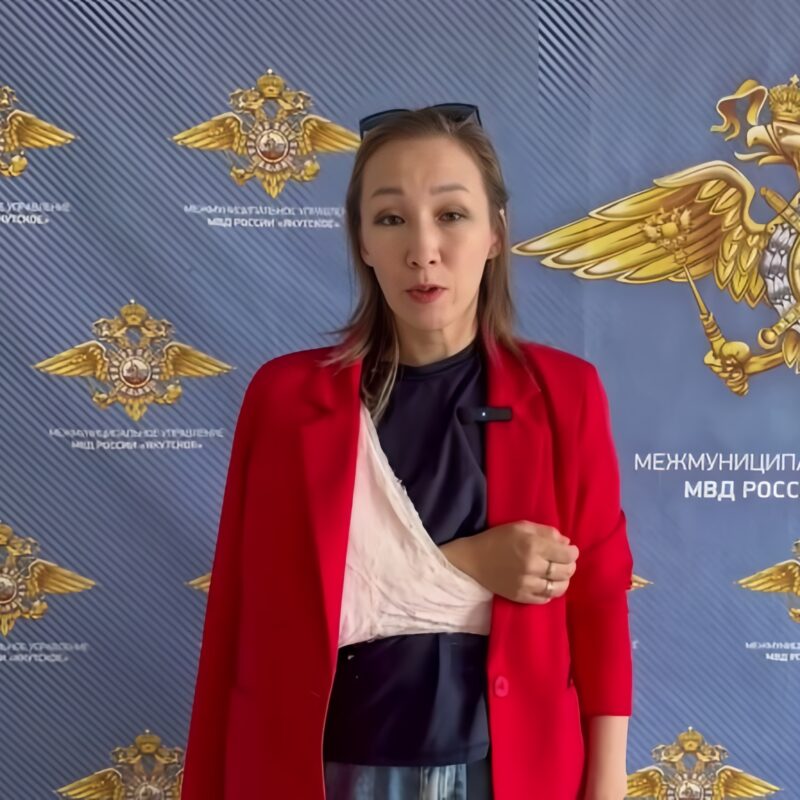 «Думать о боли было некогда»: сотрудник полиции сломала руку, спасая тонущую девочку