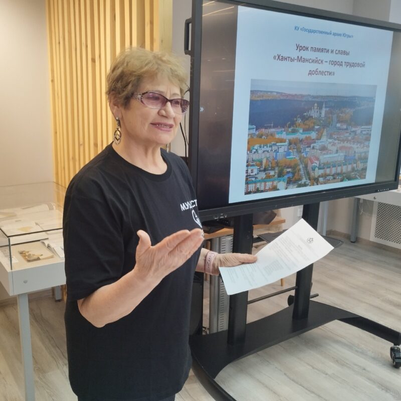 «Вы такие классные!»: как серебряные волонтёры Крайнего Севера зажигают молодёжь