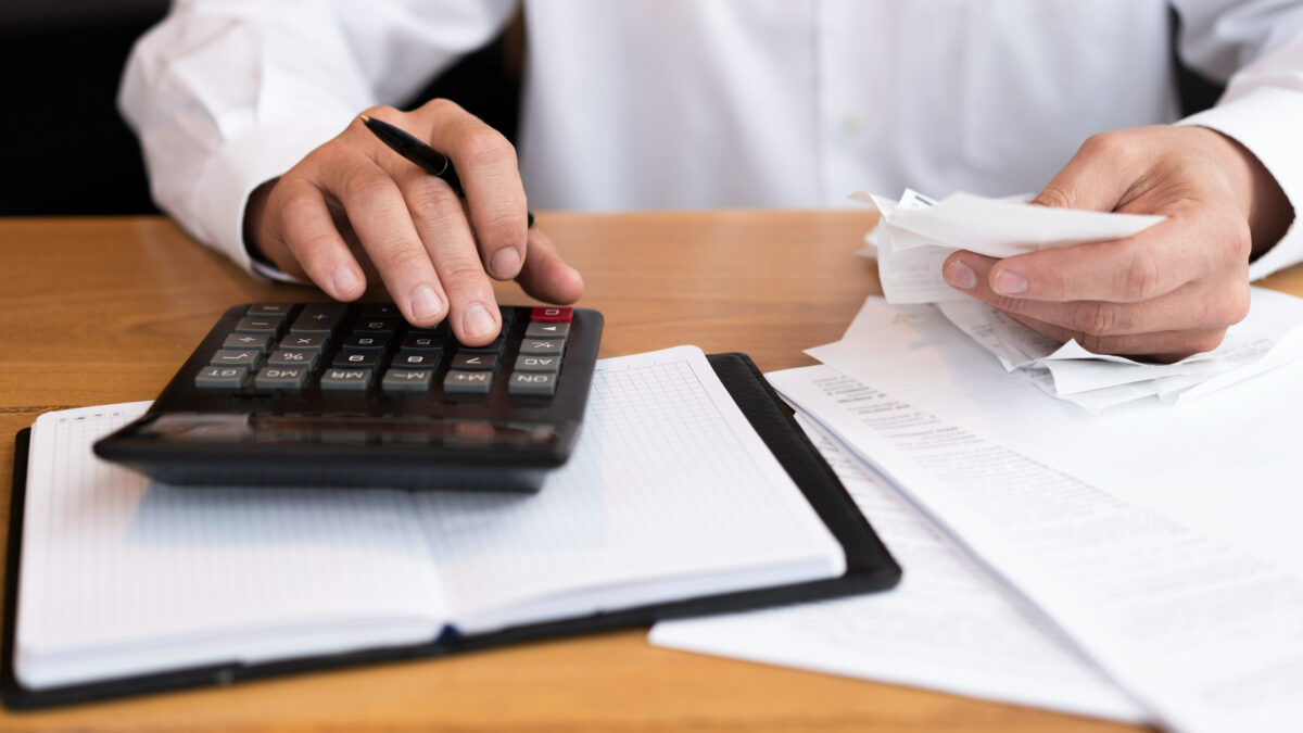 Налоговые дедлайны осени: какие три платежа нужно внести до 1 декабря