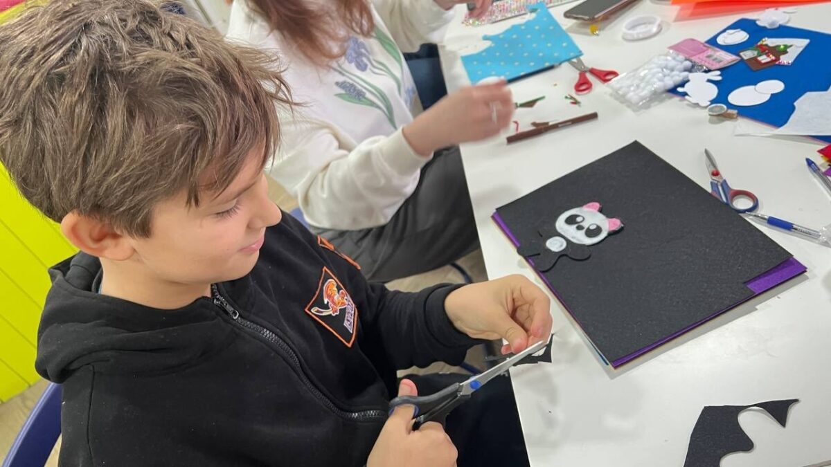 Волонтеры фонда «Доброе Дело» готовят чудеса и подарки