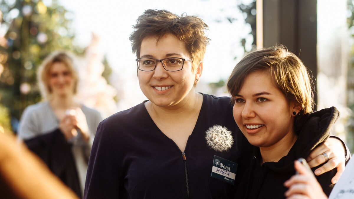 «Волонтёры в благотворительной сфере – самые главные люди»: Нюта Федермессер выпустила книгу