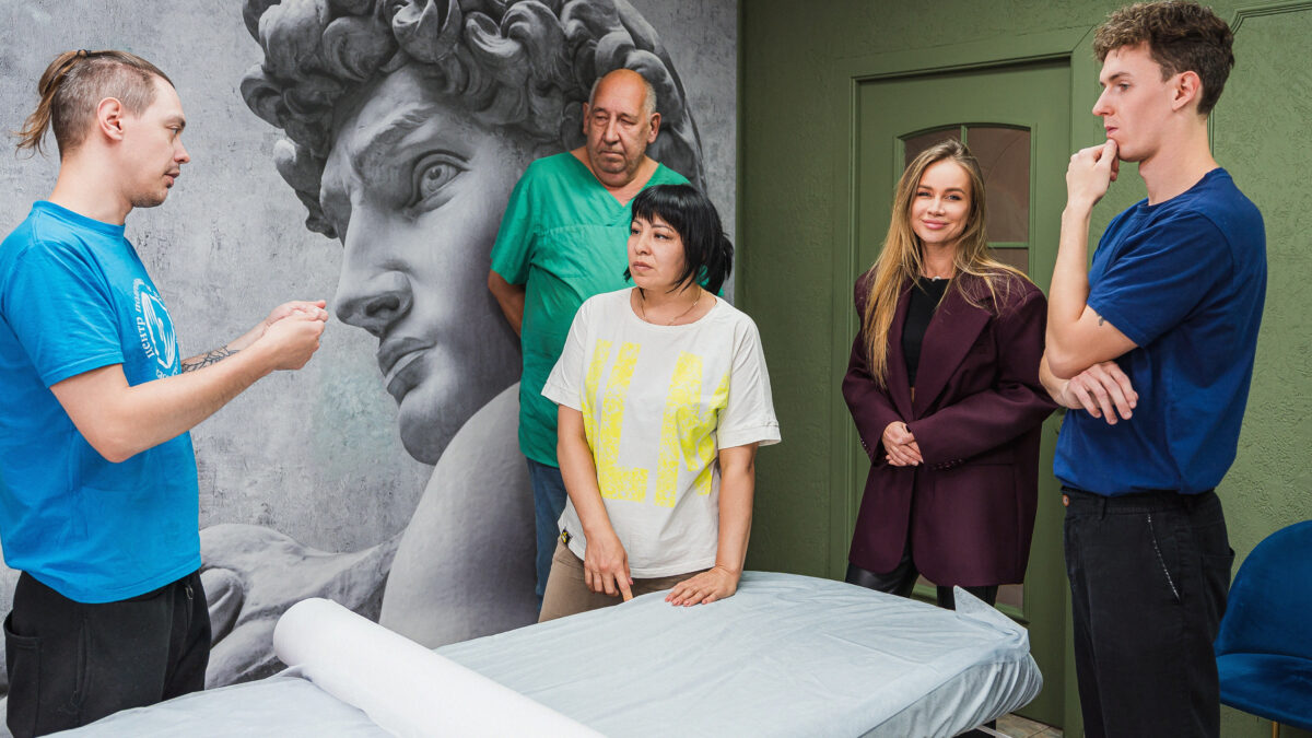 В Кузбассе открывается новая студия «6 чувство» с массажистами с нарушениями зрения