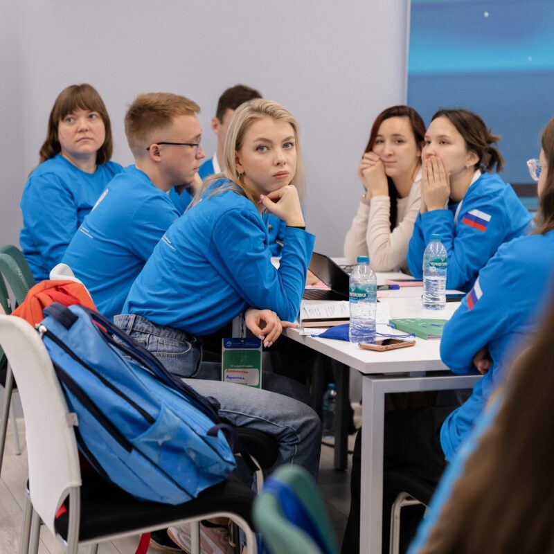 В Архангельске завершилась программа научного волонтёрства «Волна»