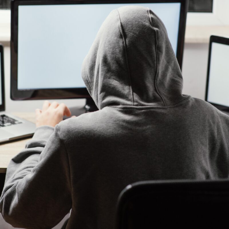 Мошенники пытаются получить доступ к Госуслугам от имени организации родителей детей-инвалидов