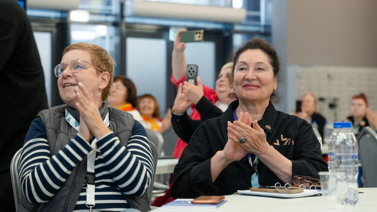 От вязания к ИИ: как прошёл форум «“Молоды душой”: наставничество и передача опыта старших»