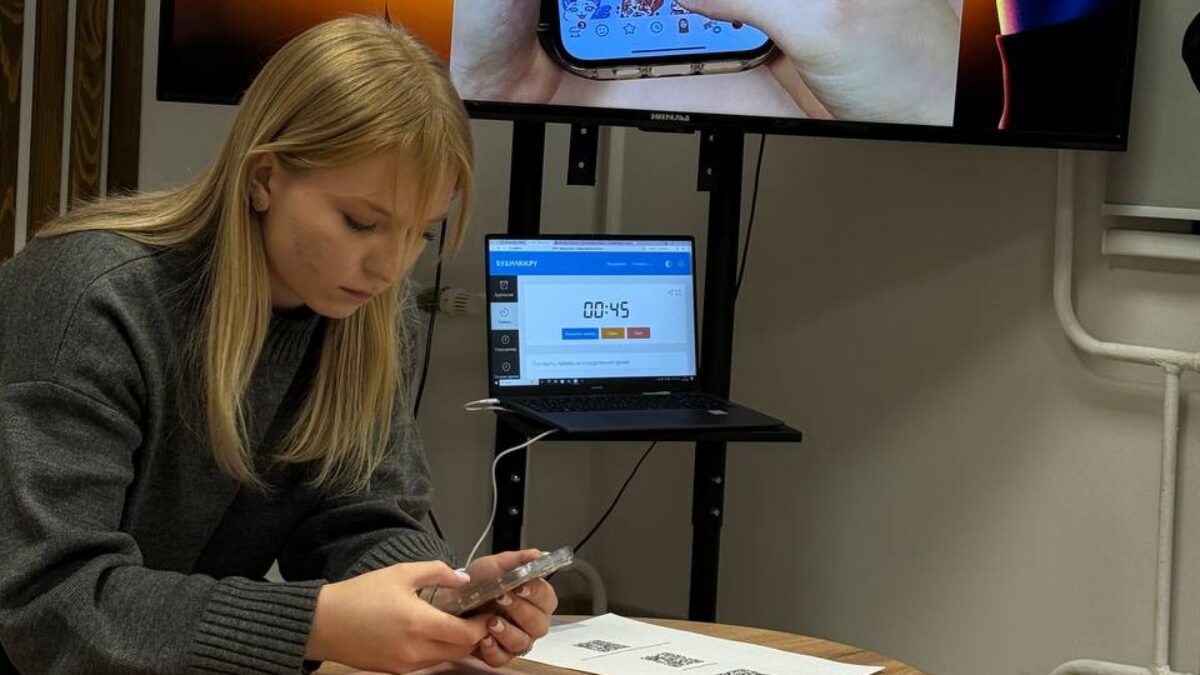 Кто лучший «лайкер»? В Саранске провели чемпионат по спринт-скроллингу