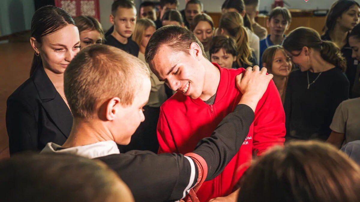 В Веселом прошла «Школа волонтёра-медика» 1.0!