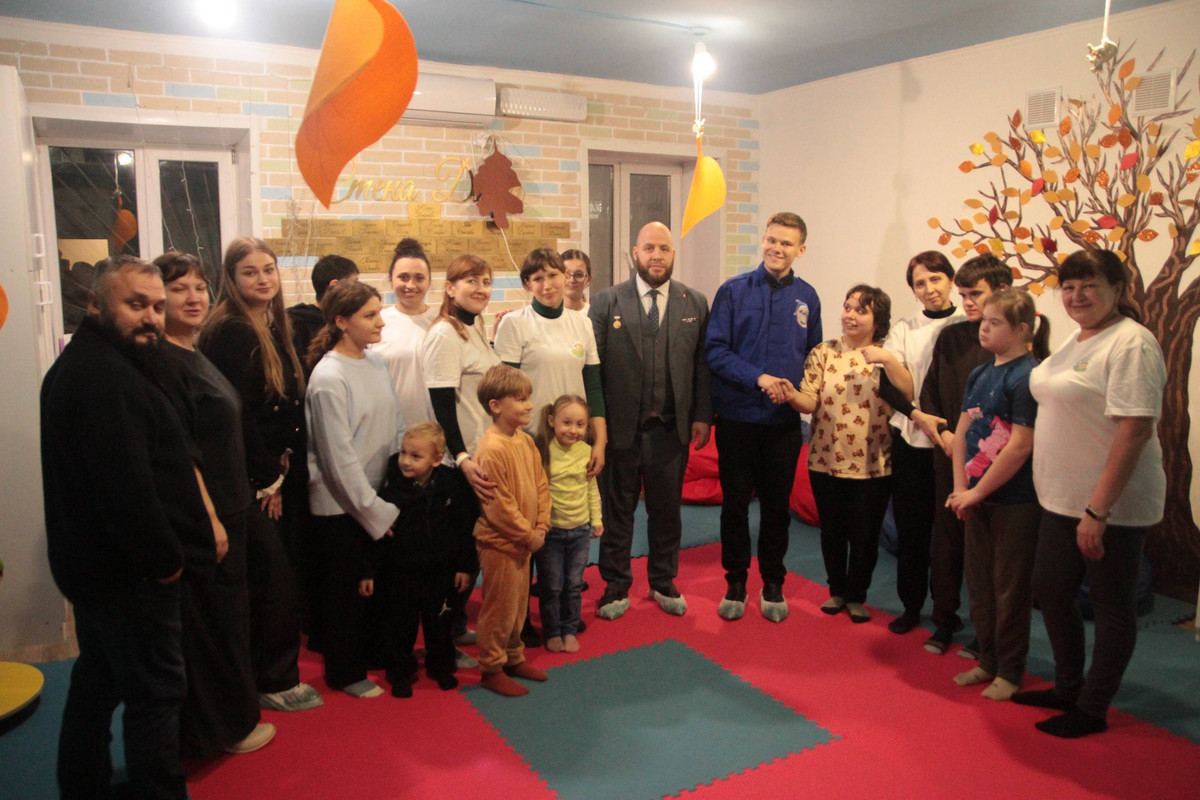 Почему детям из детдома так приятно посещение взрослых?