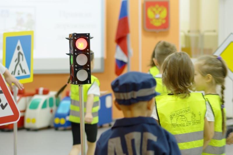 Фонд «Милосердие» помогает создавать безопасную городскую среду для детей и подростков