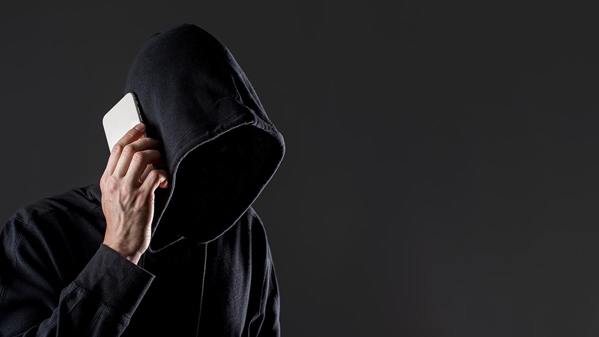 «Перезвоните нам» – новая уловка мошенников. Как не попасть в ловушку?