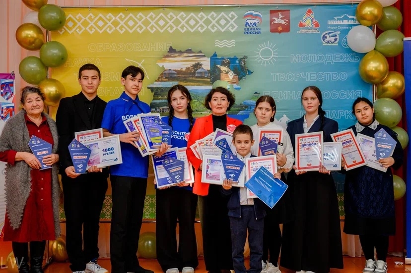 ВОЛОНТЕРЫ ГОДА — 2025