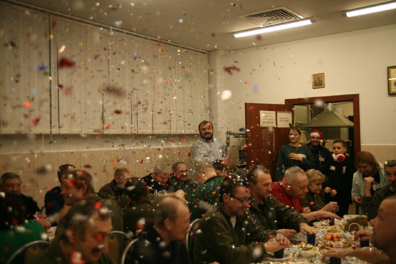 Связано и украшено с любовью