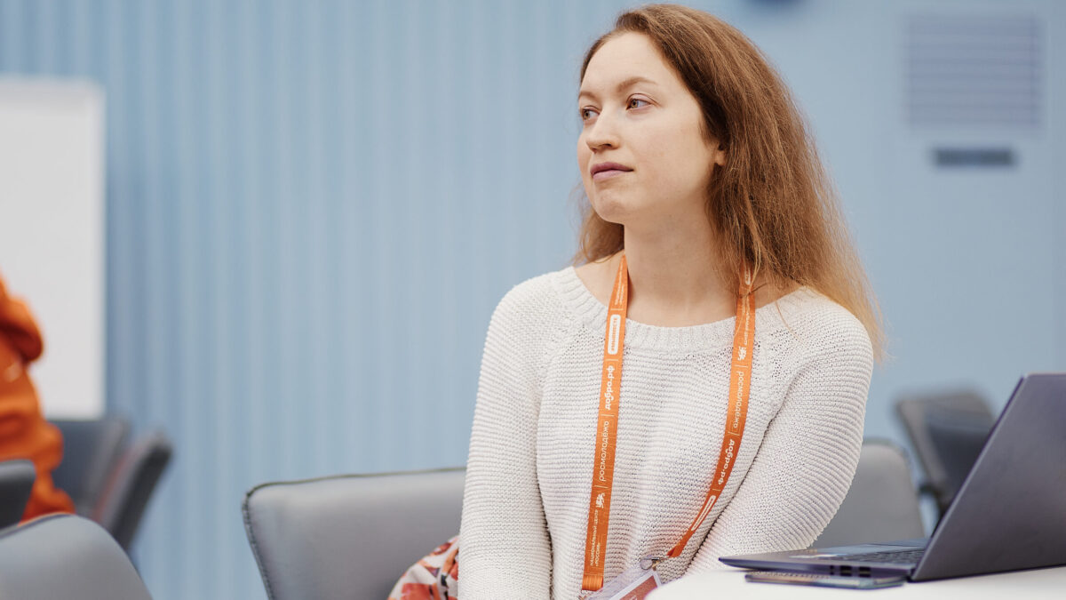 Онлайн-волонтёрство: 15 вакансий с платформы Добро.рф