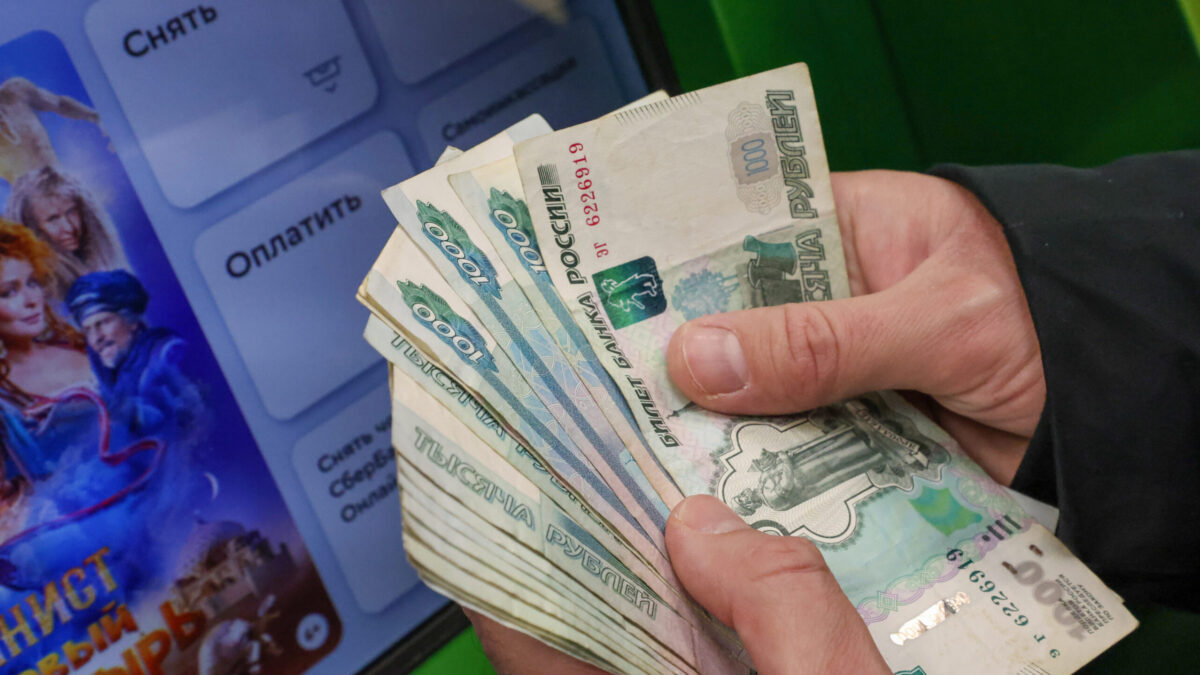 48% сотрудников НКО недовольны размером своей заработной платы