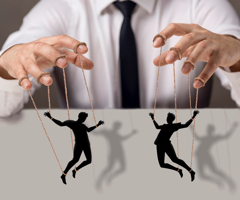 Я так хочу или меня заставили? Как противостоять манипуляторам
