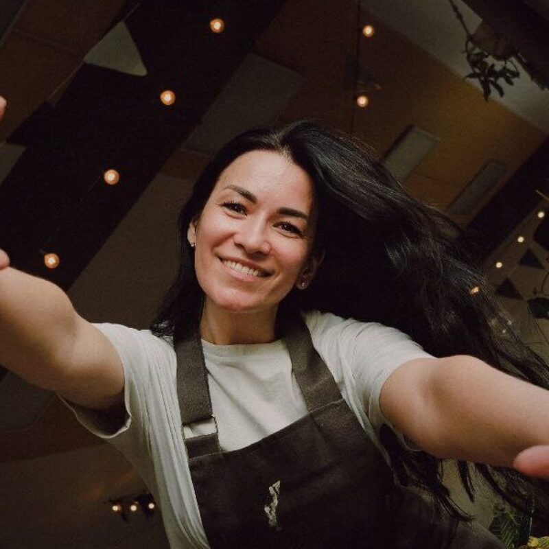 «Это был очень сложный выбор»: предпринимательница создала в закрытом городе пространство свободы