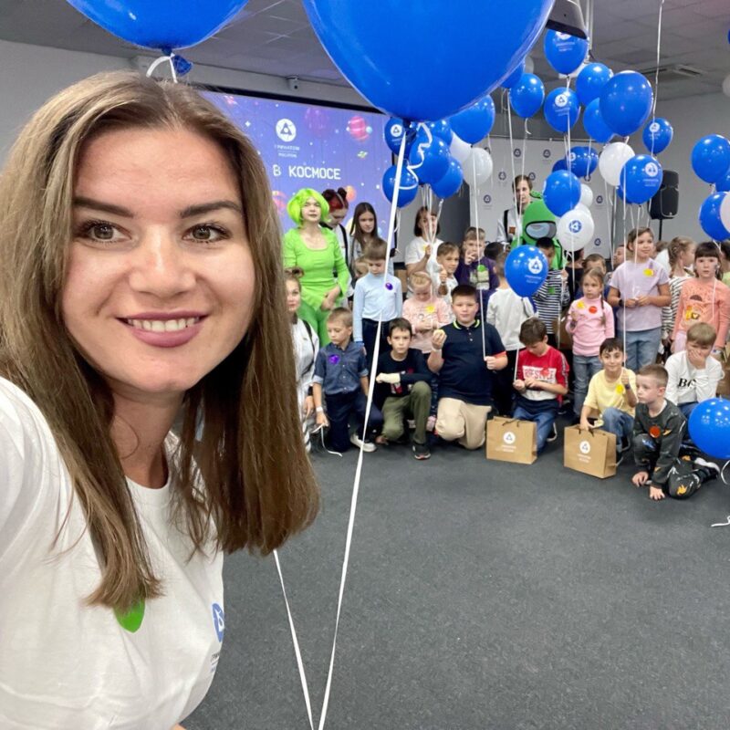 Волонтёры «Гринатома» помогают детям и студентам