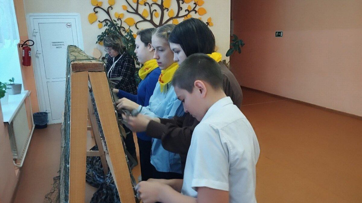 Спрятать от неприятеля.