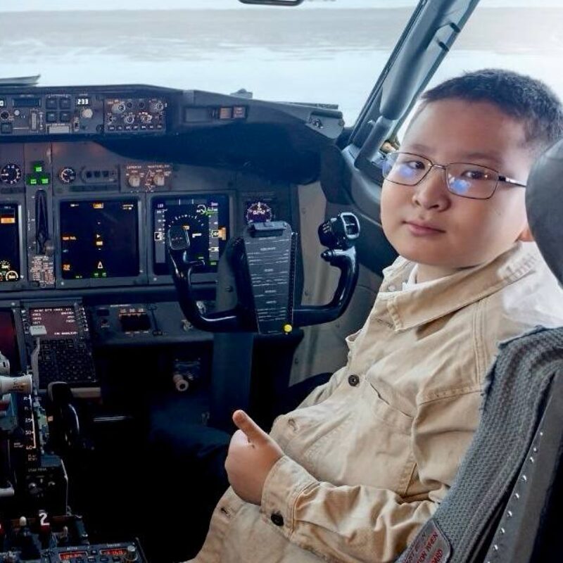 Новогоднее чудо: авиакомпания исполнила мечту ребёнка