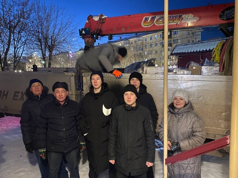 Подарки Героям.