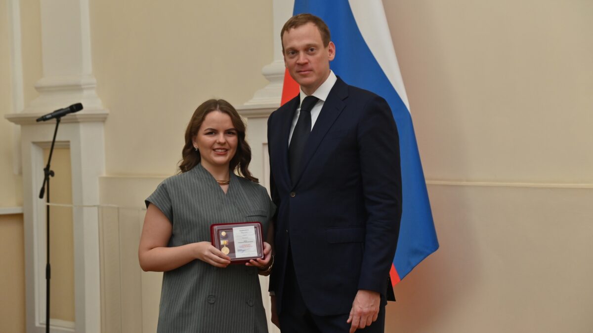 СТУДЕНТКА РЯЗГМУ ИРИНА ПОКАТКОВА УДОСТОЕНА ЗНАКА «ДОБРОВОЛЕЦ РЯЗАНСКОЙ ОБЛАСТИ»