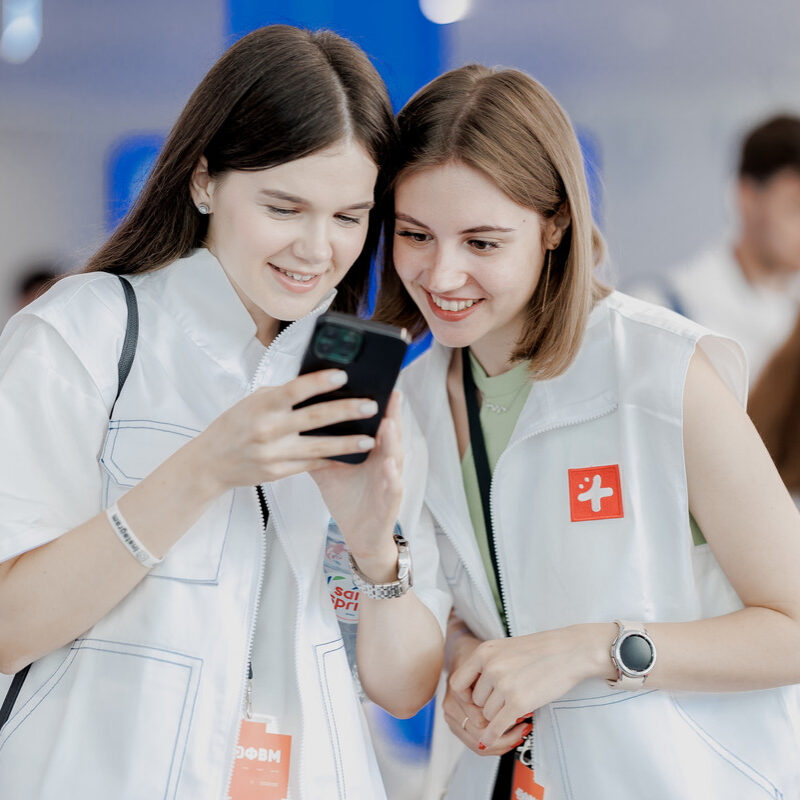 Волонтеры-медики запустили бесплатное онлайн-обучение для тех, кто хочет помогать в больницах