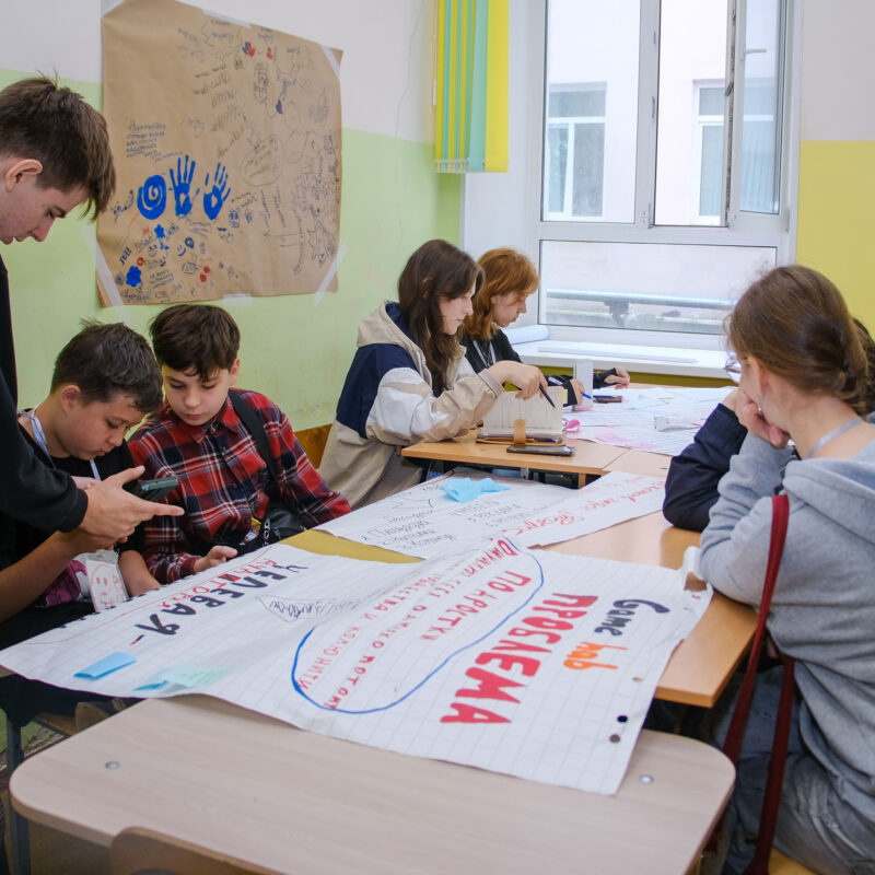 До 500 тысяч рублей получат НКО Приморья на нужды организаций