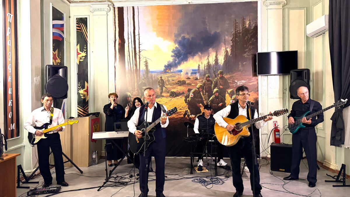 «Добрияне» подарили тепло и поддержку Героям Отечества