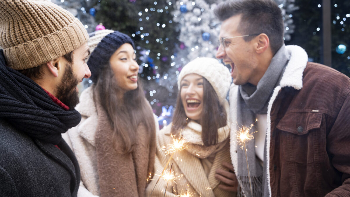 Как отметить Новый год? 20 идей для компании и семьи