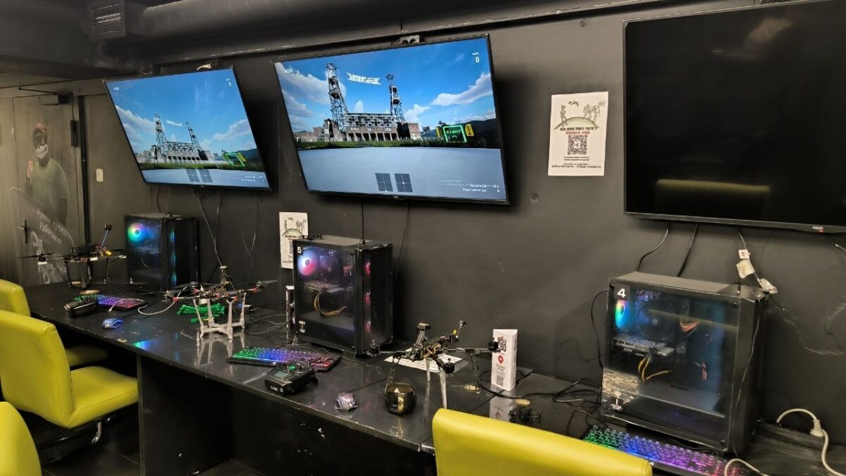 Мастер-классы по управлению БПЛА в Музее СВО в Санкт-Петербурге