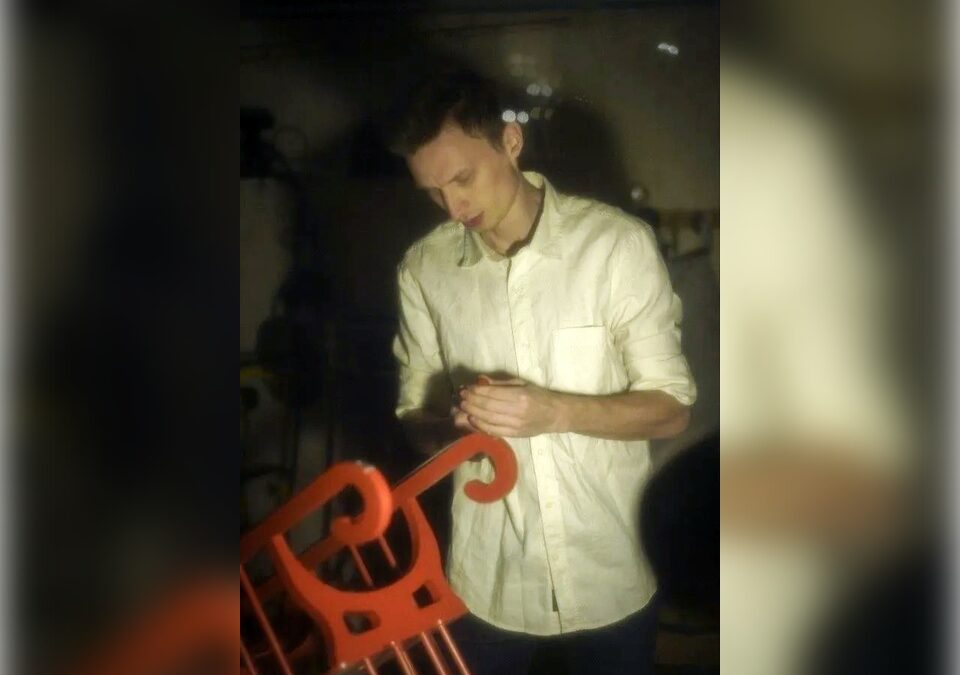 Создаёт сани инженер из Химок: добрая история