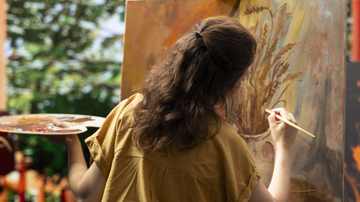 День художника-2025: история, традиции, идеи подарков и поздравления