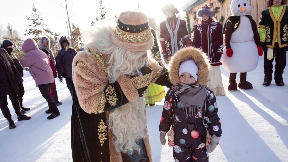 Татарский Дед Мороз – Кыш Бабай: «Каждый пятый ребёнок просит братика или сестрёнку»