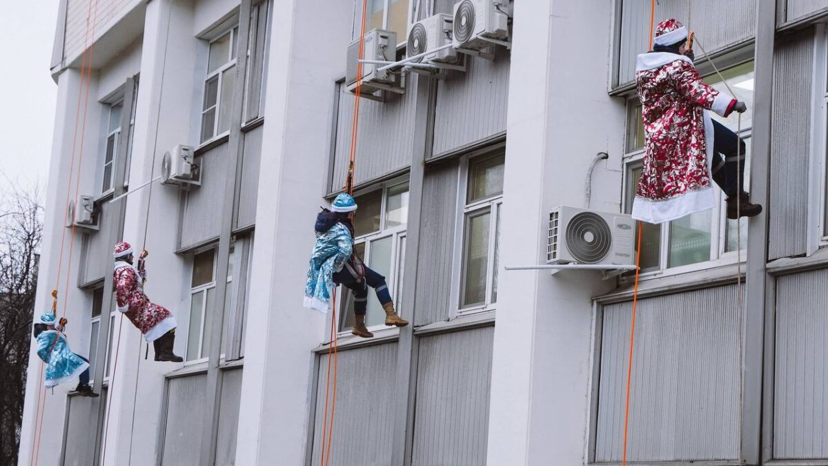 Стартовала Всероссийская акция "Новый год в каждый дом"