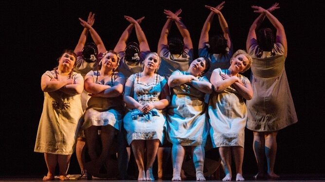 Необычные вязаные шапки создаёт пермячка Светлана Мартина