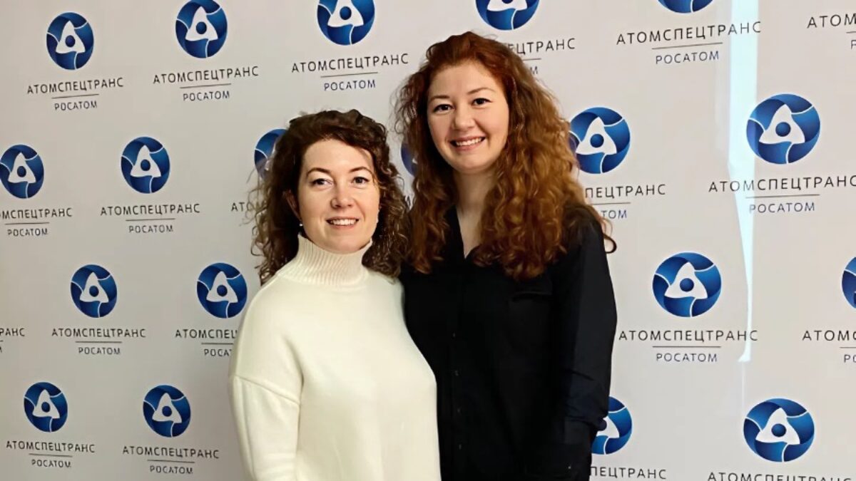 «Воздаю людям за то, что спасли мою Таню»: девушка ищет доноров костного мозга после болезни сестры