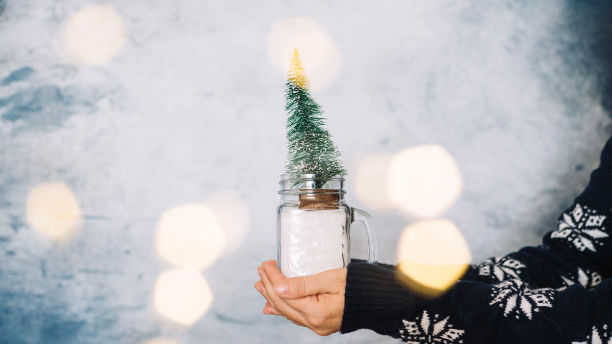 «И ещё прошу: не впускай тьму в собственное сердце»: волонтёры записали «капсулу времени» в будущее