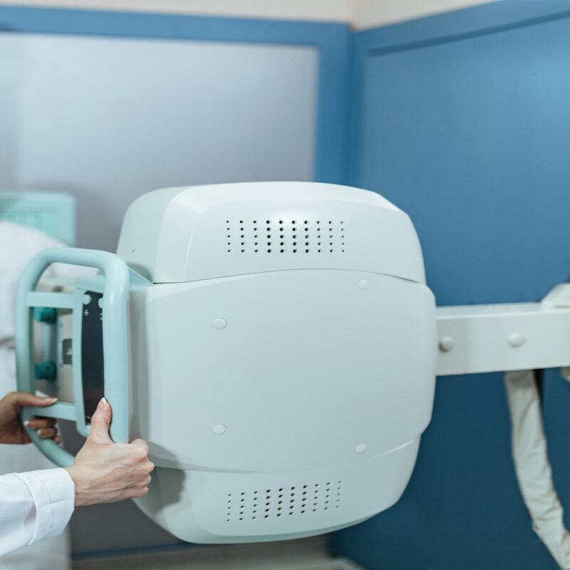 Рак груди может возникнуть в любом возрасте: как вовремя «поймать» заболевание?