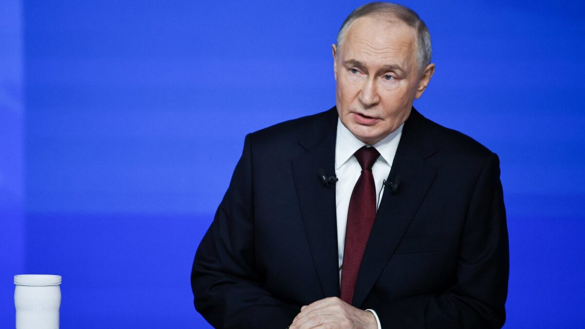 Владимир Путин прокомментировал проблему неработающих приложений для детей с диабетом