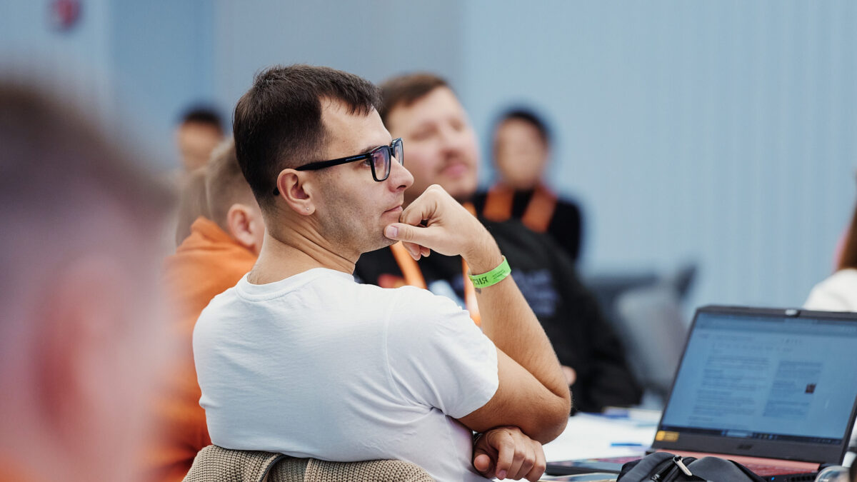 Научное волонтёрство: 8 актуальных вакансий на Добро.рф