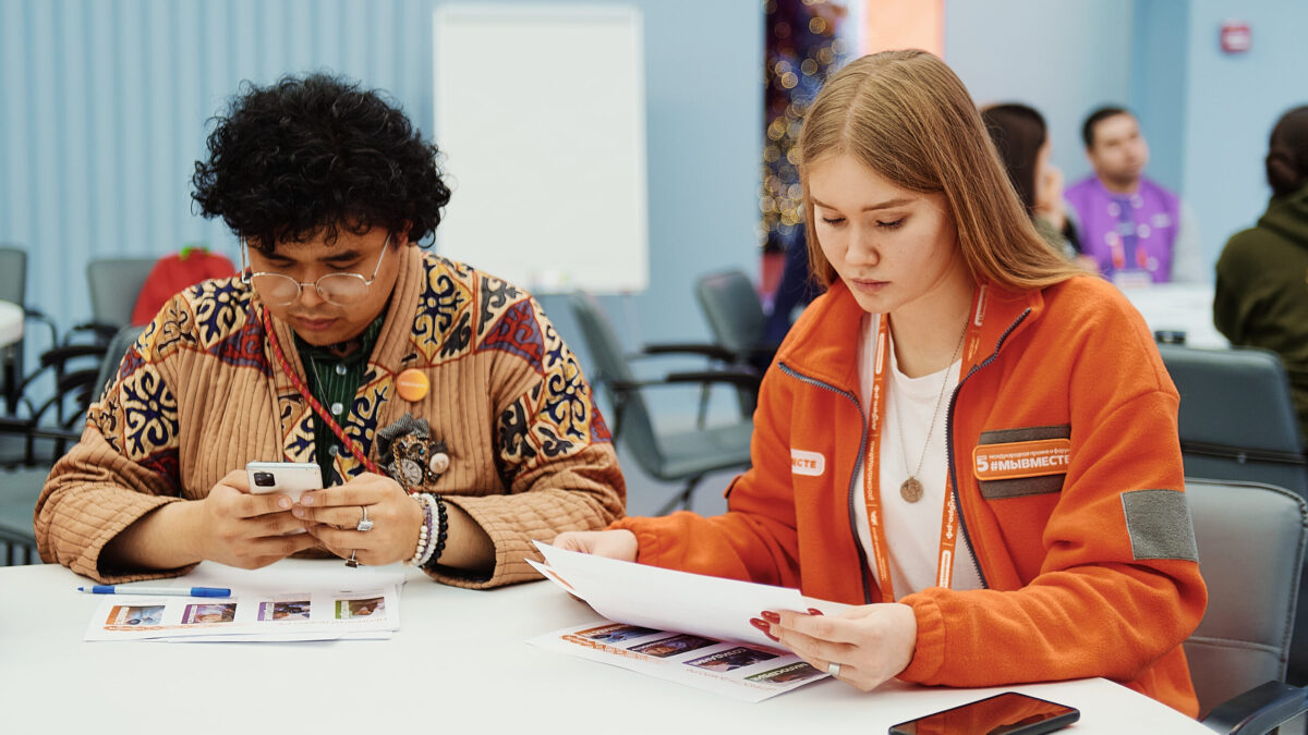 Чем занимаются научные волонтёры? 8 актуальных вакансий для добровольцев