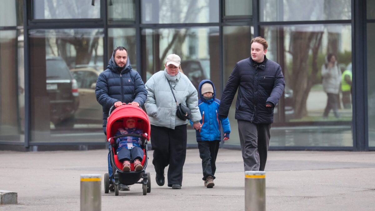 Маткапитал и пособия взлетят, а права потребителей расширят: новые законы с 1 февраля 2026 года