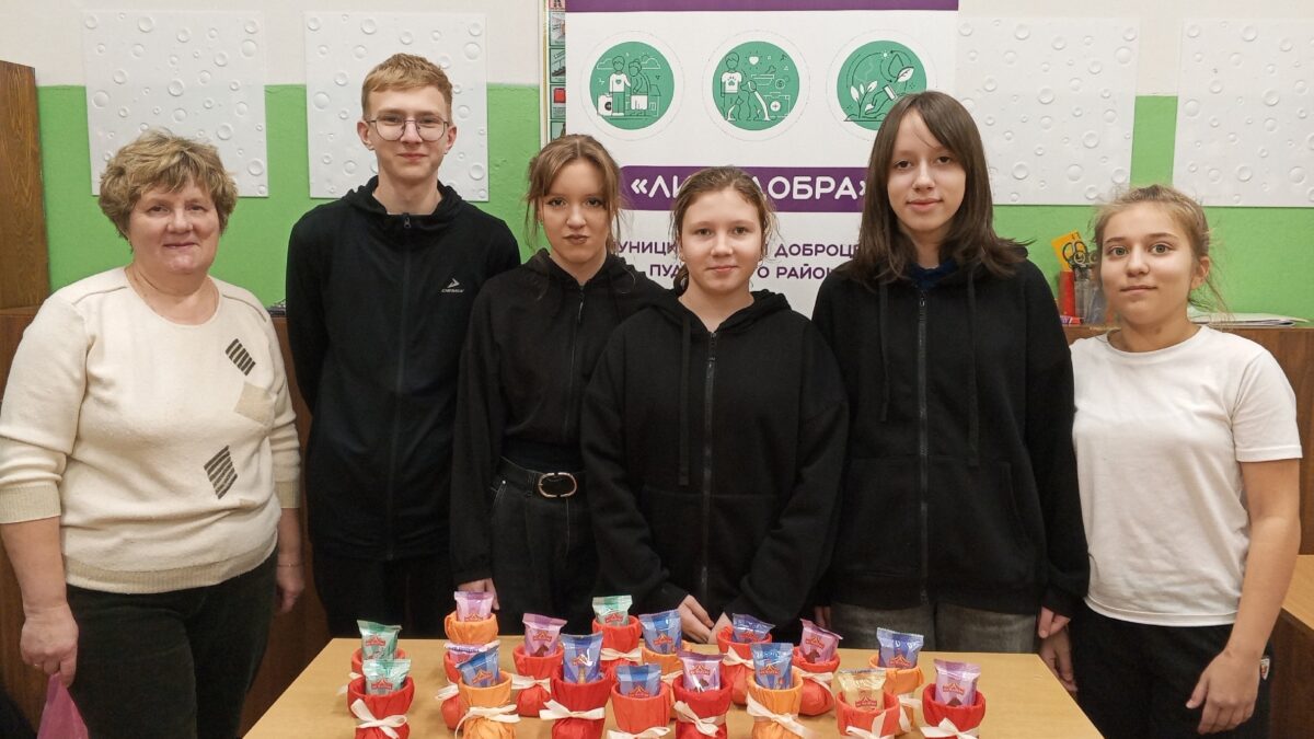 Новогодние сувениры для пожилых людей