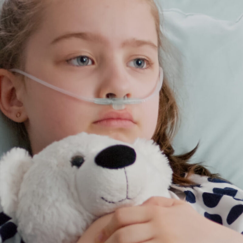 В Москве заработала горячая линия помощи детям, которые находятся в больницах без взрослых