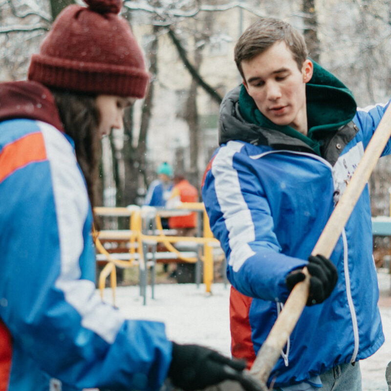 «Снежный десант РСО» поможет ветеранам войны и их семьям