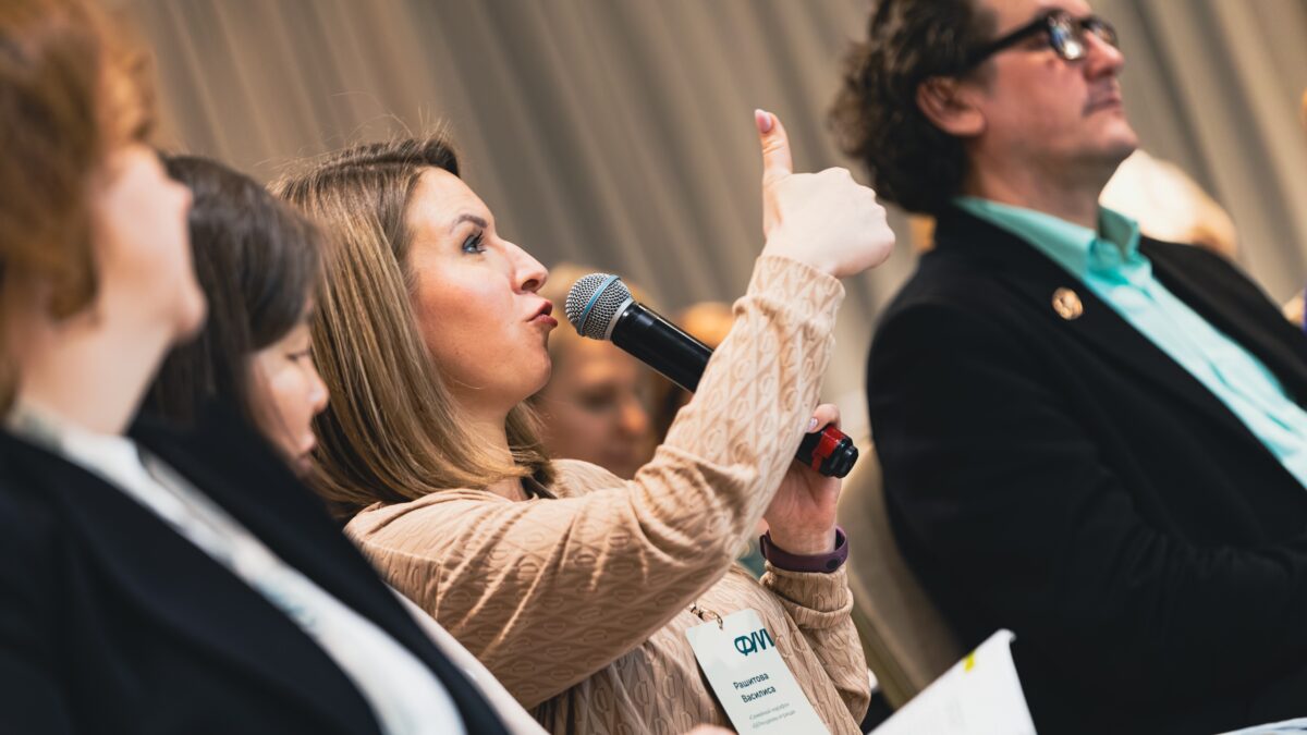 НКО, предприниматели и инициативные россияне могут получить грант Фонда Мельниченко